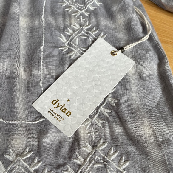 🆕 Dylan Callie Ruffles Blouse - Picture 6 of 12